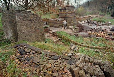 1920px-Louis_le_roy_in_ecokathedraal-copy